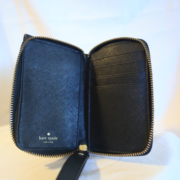 Kate Spade Kirstie Newbury Lane Black Leather Wristlet - Picture 7 of 10